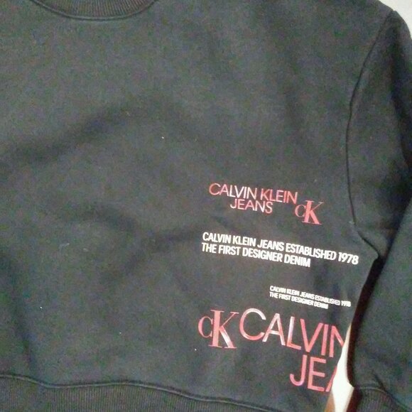Calvin Klein Sweatshirt - Picture 2 of 2
